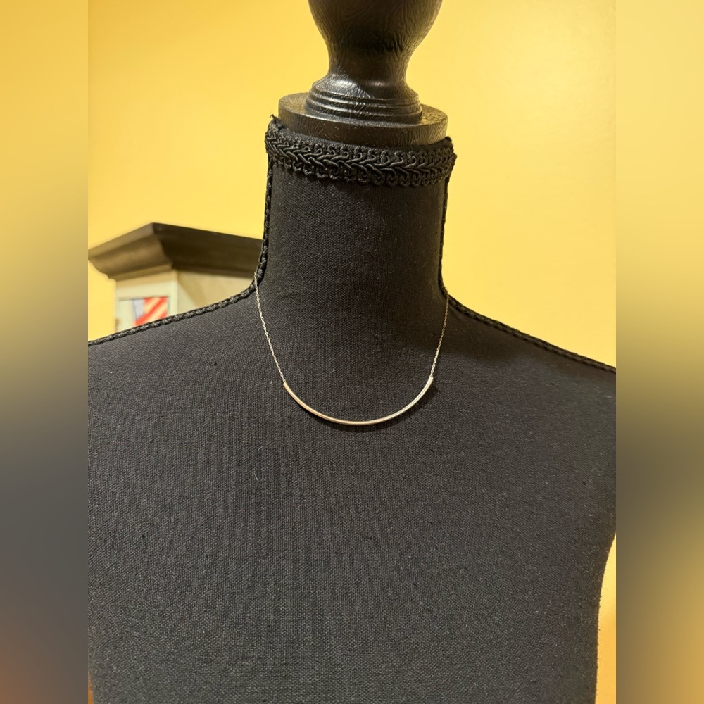 Elegant Silver Necklace